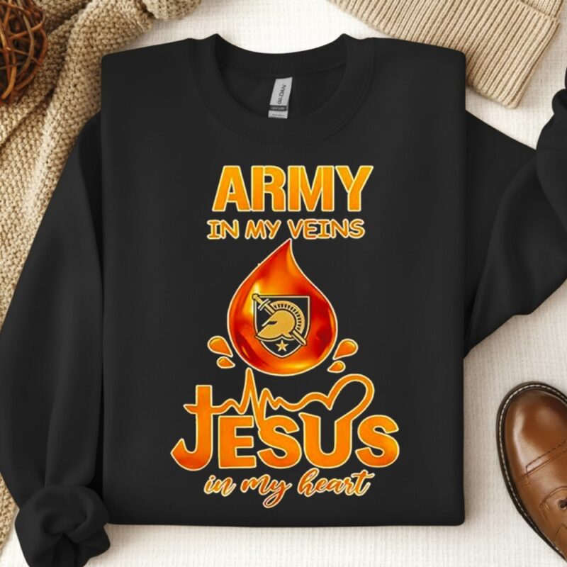 Army Black Knights in my veins Jesus in my heart_Crewneck Sweatshirt