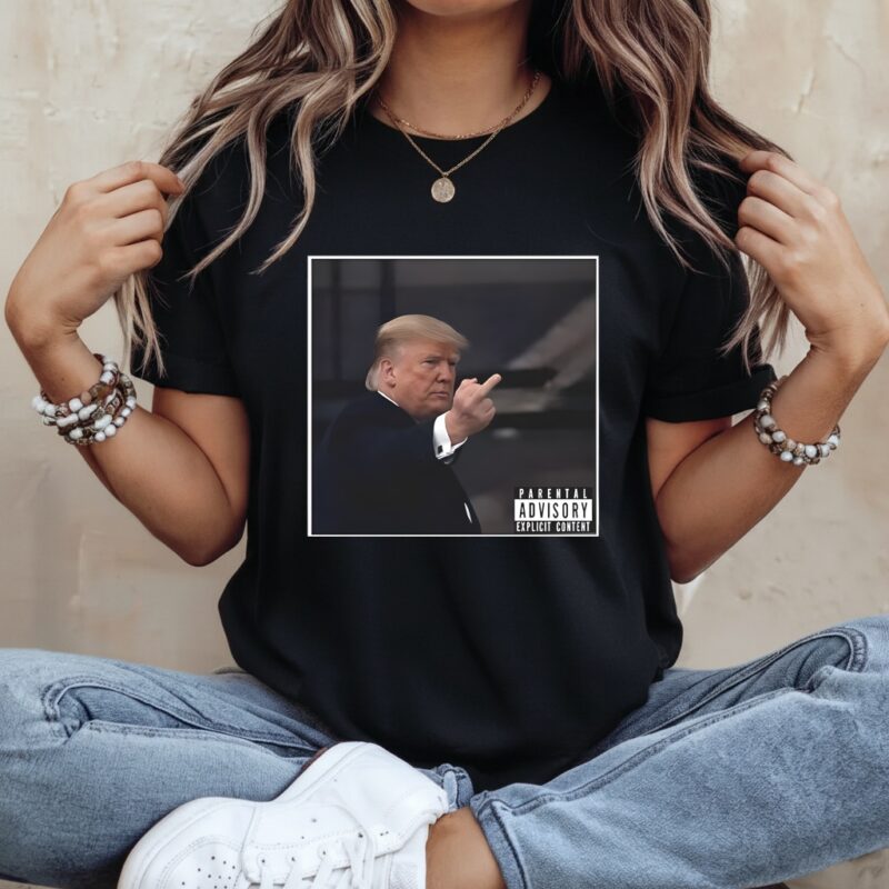 Donald Trump middle finger image meme_Ladies T-Shirt