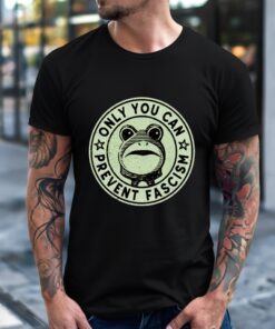 Frog only you can prevent fascism_T-Shirt