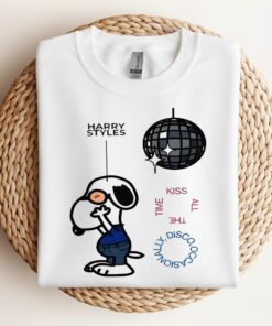 Snoopy kiss all the time disco occasionally_Crewneck Sweatshirt