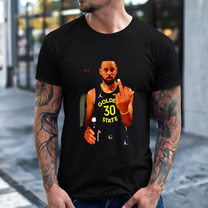 Stephen Curry Golden State Warriors NBA middle finger 2026 meme_T-Shirt
